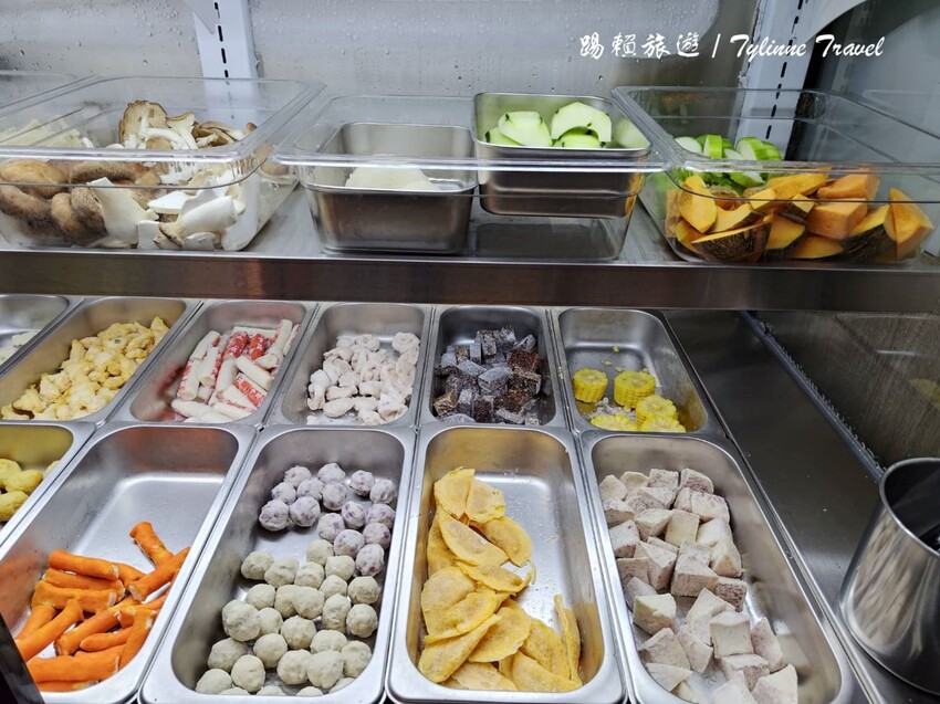 新北市板橋區【新北美食】來吧吃鍋，自助小火鍋吃到飽 | 12種湯底自由挑選 | 新鮮蔬菜營養均衡無限供應 | 板橋火鍋美食推薦