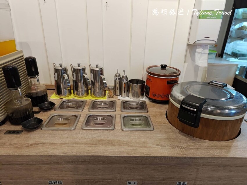 新北市板橋區【新北美食】來吧吃鍋，自助小火鍋吃到飽 | 12種湯底自由挑選 | 新鮮蔬菜營養均衡無限供應 | 板橋火鍋美食推薦