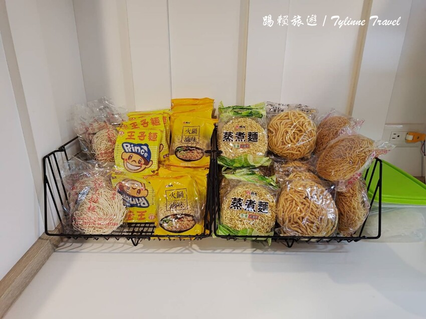 新北市板橋區【新北美食】來吧吃鍋，自助小火鍋吃到飽 | 12種湯底自由挑選 | 新鮮蔬菜營養均衡無限供應 | 板橋火鍋美食推薦