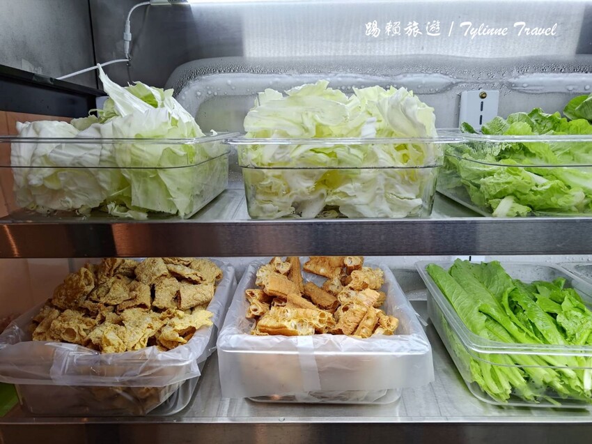 新北市板橋區【新北美食】來吧吃鍋，自助小火鍋吃到飽 | 12種湯底自由挑選 | 新鮮蔬菜營養均衡無限供應 | 板橋火鍋美食推薦