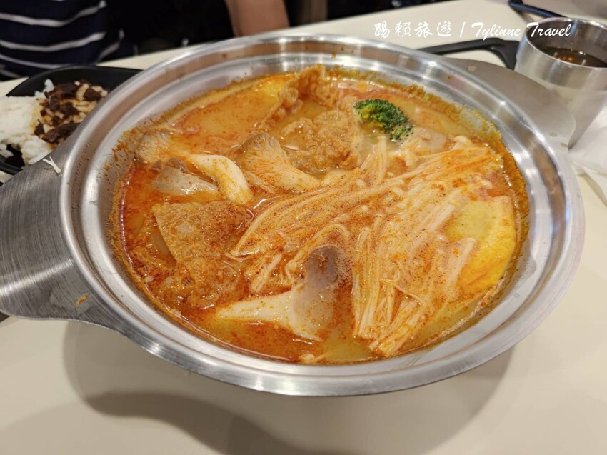 新北市板橋區【新北美食】來吧吃鍋，自助小火鍋吃到飽 | 12種湯底自由挑選 | 新鮮蔬菜營養均衡無限供應 | 板橋火鍋美食推薦