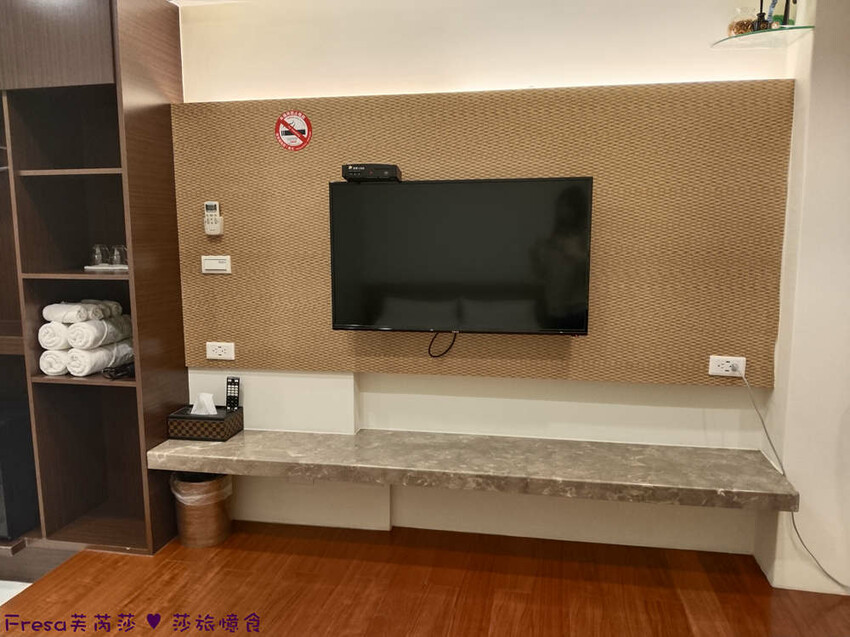 屏東縣琉球鄉小琉球民宿【亮晶晶民宿】熱鬧市區街道上吃喝玩樂超方便！乾淨素雅和室房型適合親子家庭│小琉球包棟民宿