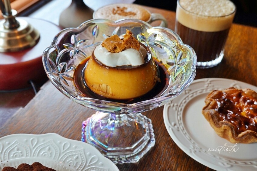 台北市中正區【台北】古亭｜隅咖啡，復古理髮廳優雅老派咖啡廳，還有偶而出現的隱藏版甜點喔！