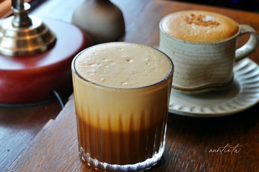 台北市中正區【台北】古亭｜隅咖啡，復古理髮廳優雅老派咖啡廳，還有偶而出現的隱藏版甜點喔！