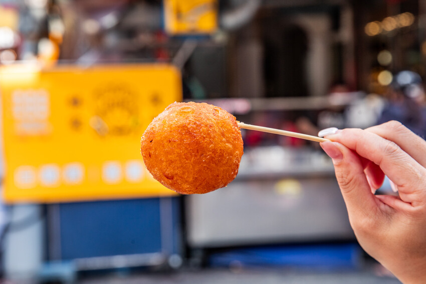 台南市中西區台南林家茂子白糖粿｜大排長龍古早味散步點心，六十年歷史白糖粿老攤