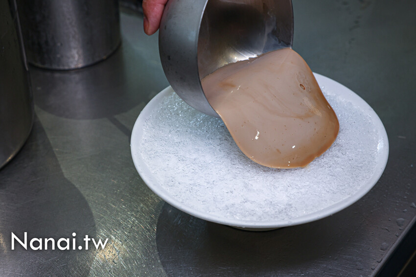 員林這家芋頭給得超霸氣尬上鴛鴦豆腐酪超獨特!