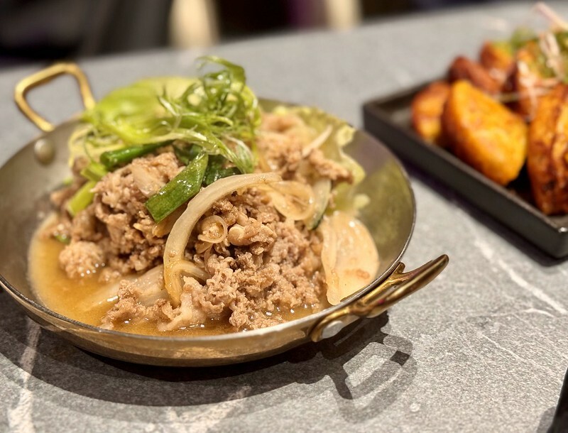 台灣 ｜台北 ｜大巨蛋新店「紫木槿韓餐酒館」，築間新品牌高CP值的韓式餐酒館。（國父紀念館美食/大巨蛋美食）