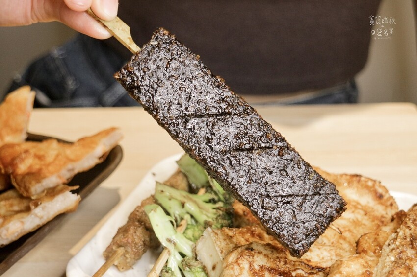 台中西屯|逢甲商圈美食~十年神醬、高CP值居酒屋!一手串燒一 台中西屯|逢甲商圈美食~十年神醬、高CP值居酒屋!一手串燒一