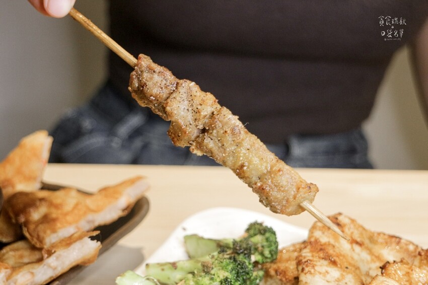 台中西屯|逢甲商圈美食~十年神醬、高CP值居酒屋!一手串燒一 台中西屯|逢甲商圈美食~十年神醬、高CP值居酒屋!一手串燒一