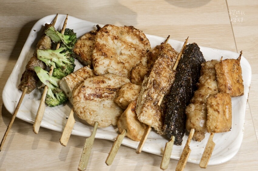 台中西屯|逢甲商圈美食~十年神醬、高CP值居酒屋!一手串燒一 台中西屯|逢甲商圈美食~十年神醬、高CP值居酒屋!一手串燒一