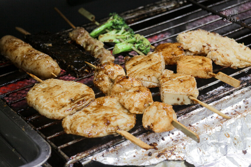 台中西屯|逢甲商圈美食~十年神醬、高CP值居酒屋!一手串燒一 台中西屯|逢甲商圈美食~十年神醬、高CP值居酒屋!一手串燒一