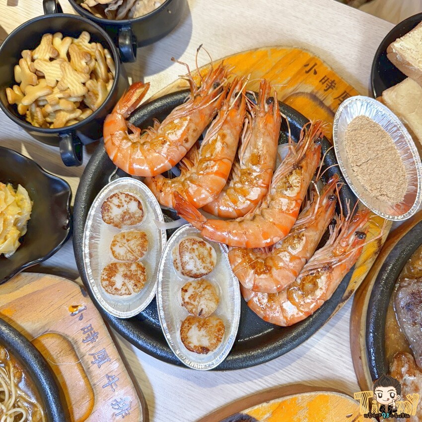 新竹縣竹東鎮100%原肉平價牛排+豐富自助吧吃到飽只要190元起！290元就可以吃到三種肉肉排餐+麵條無限續免費！--跟著踢小米吃喝玩樂趣