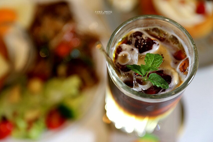 台中市北屯區甜點控快訂位！網美系鬆餅 如夢似幻的鬆軟扎實口感 一吃就愛上｜午吉日式鬆餅 定食 咖啡(台中北屯療癒美食