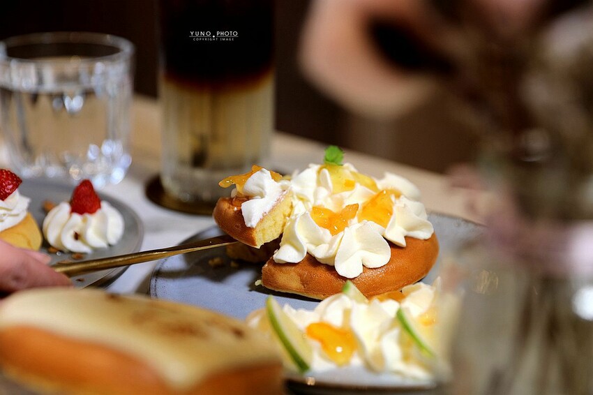 台中市北屯區甜點控快訂位！網美系鬆餅 如夢似幻的鬆軟扎實口感 一吃就愛上｜午吉日式鬆餅 定食 咖啡(台中北屯療癒美食