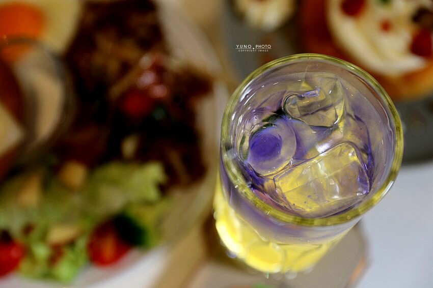 台中市北屯區甜點控快訂位！網美系鬆餅 如夢似幻的鬆軟扎實口感 一吃就愛上｜午吉日式鬆餅 定食 咖啡(台中北屯療癒美食