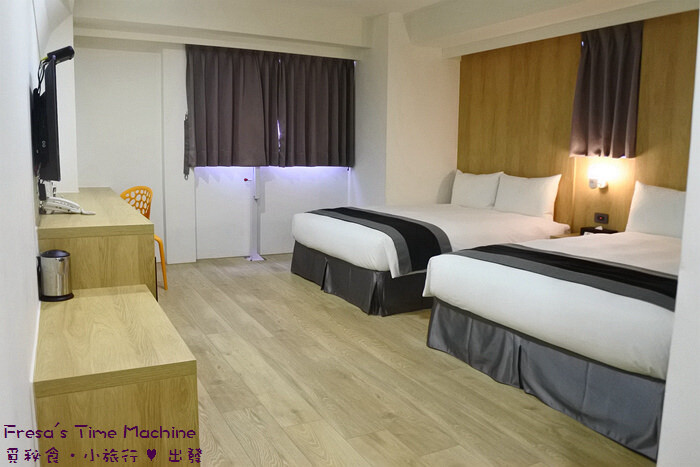 台中市北屯區台中甜點【午吉日式鬆餅｜定食｜咖啡】近洲際棒球場甜點餐盤.全日營業有插座咖啡廳.約會下午茶│民俗文物館│