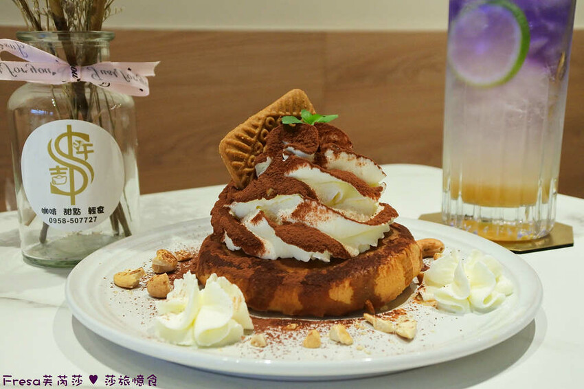 台中市北屯區台中甜點【午吉日式鬆餅｜定食｜咖啡】近洲際棒球場甜點餐盤.全日營業有插座咖啡廳.約會下午茶│民俗文物館│