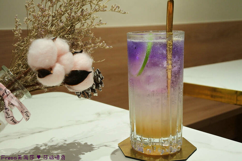 台中市北屯區台中甜點【午吉日式鬆餅｜定食｜咖啡】近洲際棒球場甜點餐盤.全日營業有插座咖啡廳.約會下午茶│民俗文物館│