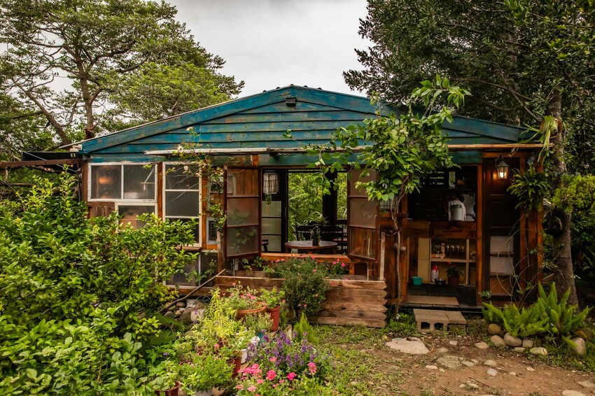 桃園市龍潭區青山吉田|愛麗絲夢幻仙境森林小屋!連google都找不到,藏身橘子園秘境咖啡廳