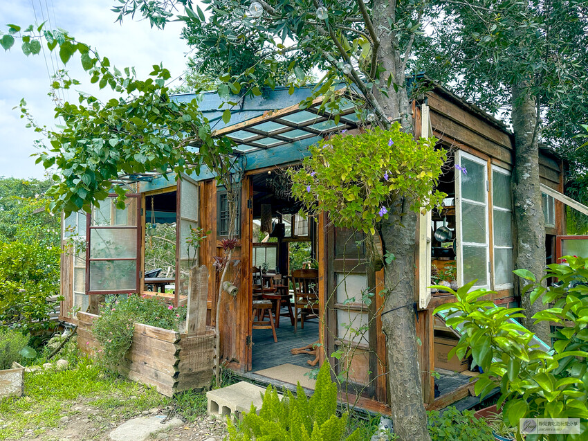 桃園市龍潭區美食、青山吉田，秘境小屋等你來預約，橘子園中的童話體驗。