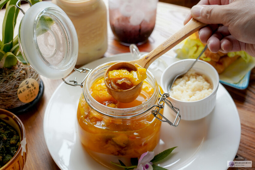 桃園市龍潭區美食、青山吉田，秘境小屋等你來預約，橘子園中的童話體驗。