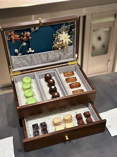 台北市大安區[大安區美食] Lin Restaurant 法式餐廳 新開幕台北法式料理 板前座位！#信義安和美食 @蛋寶趴趴go