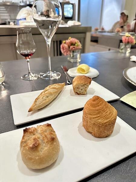 台北市大安區[大安區美食] Lin Restaurant 法式餐廳 新開幕台北法式料理 板前座位！#信義安和美食 @蛋寶趴趴go