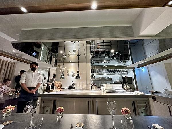 台北市大安區[大安區美食] Lin Restaurant 法式餐廳 新開幕台北法式料理 板前座位！#信義安和美食 @蛋寶趴趴go