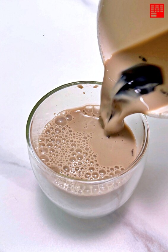 台中市豐原區台中美食／豐原必喝手搖飲-茶典子仙草·茶飲專賣！醇香奶茶與自熬仙草凍的完美結合