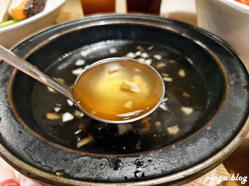 彰化縣埔心鄉員林鍋物｜石二鍋必點爆香石頭鍋 愛呷菜/愛呷肉通通可以選 飲料無限供應