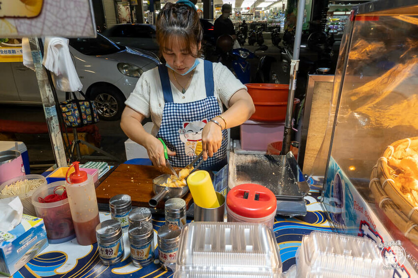 台中市太平區東平夜市花枝燒 | 逛台中夜市吃宵夜怕胖，換吃海鮮脂肪少～