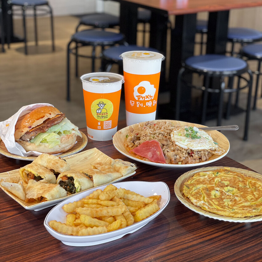 台灣唯一一家有早午餐的早到晚到，豐富的超客製化餐點選擇 - 安妮 Anny