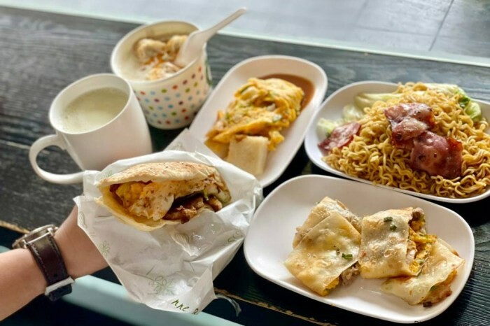 台中市東區吃飯吃麵-建國市場裡面的素食小攤