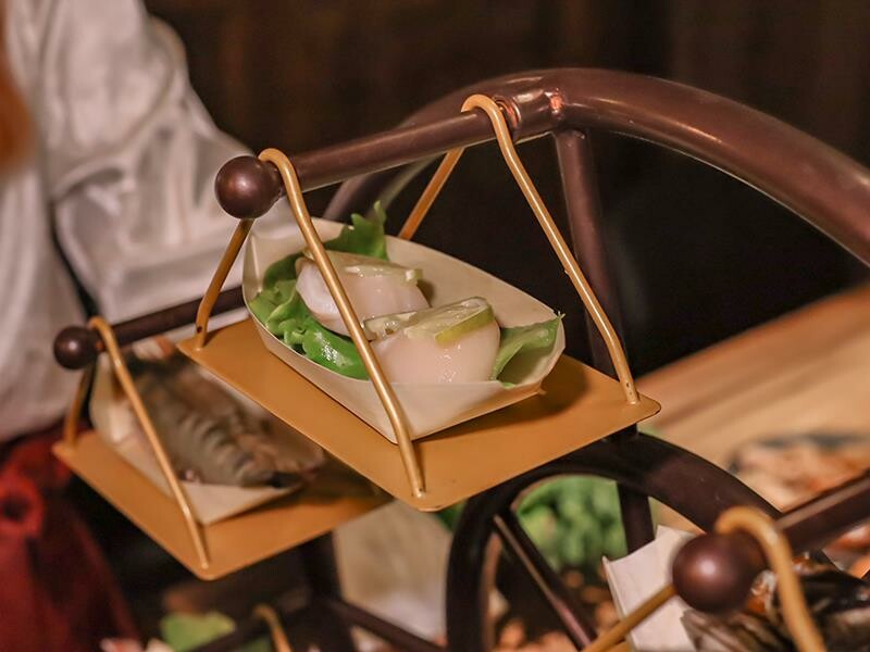 新竹竹北火鍋推薦!漢朝鍋物皇家宮廷風浮誇火鍋,麻辣鍋滑牛肉必吃。