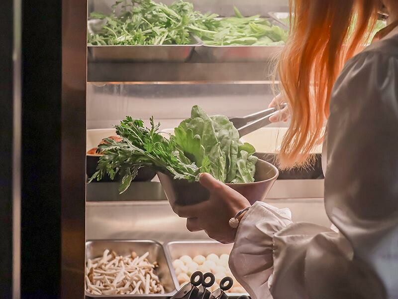 新竹竹北火鍋推薦!漢朝鍋物皇家宮廷風浮誇火鍋,麻辣鍋滑牛肉必吃。