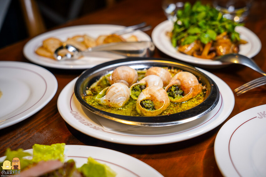 台北市信義區信義區JK studio法式餐酒館，信義區高CP約會餐廳推薦！異國料理搭配浪漫氛圍，平價經典老法菜讓人意猶未盡