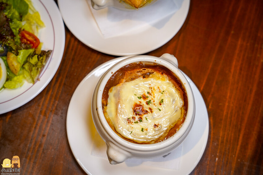 台北市信義區信義區JK studio法式餐酒館，信義區高CP約會餐廳推薦！異國料理搭配浪漫氛圍，平價經典老法菜讓人意猶未盡