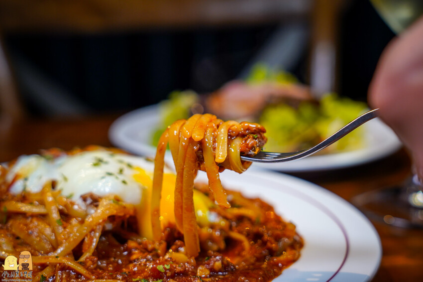 台北市信義區信義區JK studio法式餐酒館，信義區高CP約會餐廳推薦！異國料理搭配浪漫氛圍，平價經典老法菜讓人意猶未盡