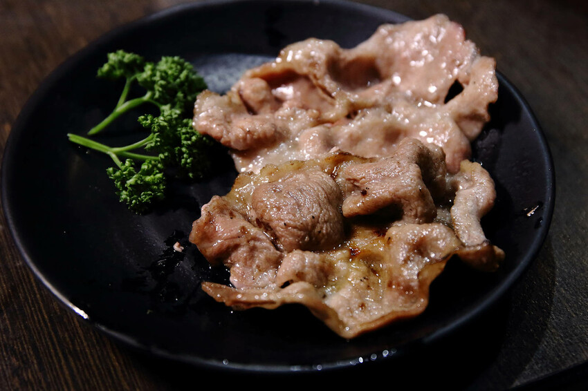 桃園中壢燒肉推薦,潮肉炭火燒肉中壢新生店,CP值超高的和牛吃