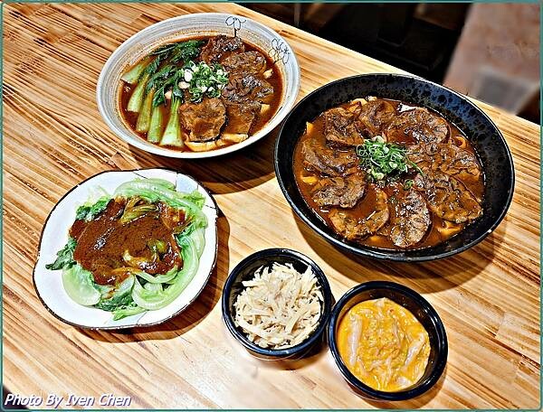 《中原夜市超人氣牛肉麵專賣》牛肉麵控必吃的天堂/『集英會牛肉