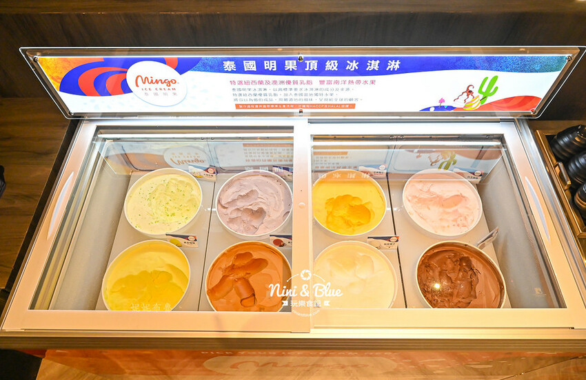 一饌泰式銅盤燒烤火鍋,台中北屯泰式火鍋,泰式酸辣湯超好喝,有蔬食自助吧吃到飽 @Nini and Blue 玩樂食記