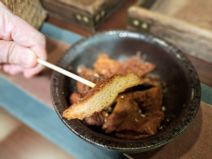 【美食】「捨茶外人文茶館」桃園人文茶館,功夫茶、手沖煮茶、鍋