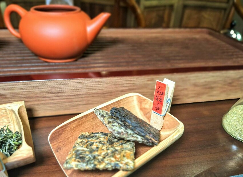 【美食】「捨茶外人文茶館」桃園人文茶館,功夫茶、手沖煮茶、鍋