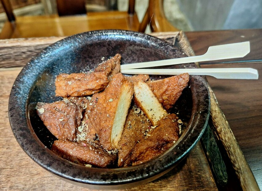 【美食】「捨茶外人文茶館」桃園人文茶館,功夫茶、手沖煮茶、鍋