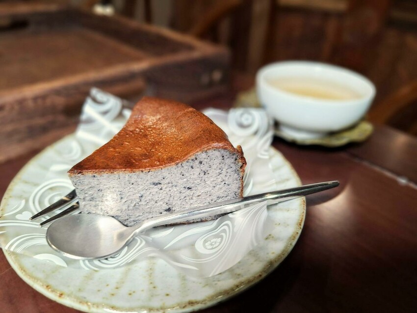 【美食】「捨茶外人文茶館」桃園人文茶館,功夫茶、手沖煮茶、鍋