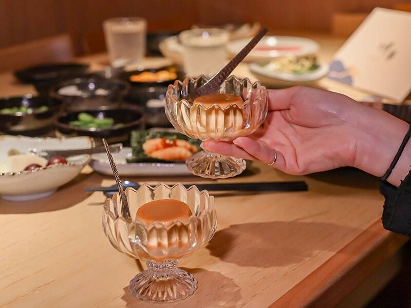 竹北燒肉推薦「川阜和牛燒肉」免動手！頂級和牛專人代烤，品嚐宮崎頂級和牛。