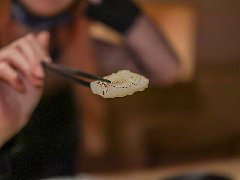 竹北燒肉推薦「川阜和牛燒肉」免動手！頂級和牛專人代烤，品嚐宮崎頂級和牛。