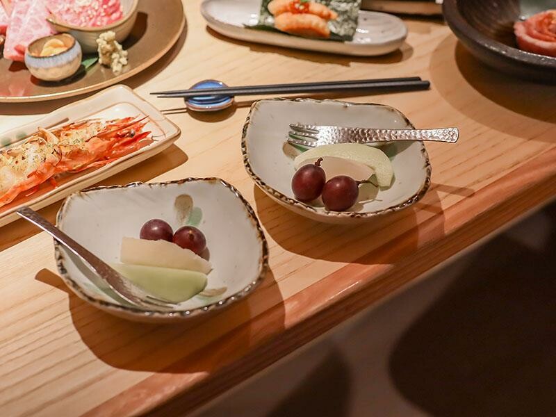 竹北燒肉推薦「川阜和牛燒肉」免動手！頂級和牛專人代烤，品嚐宮崎頂級和牛。