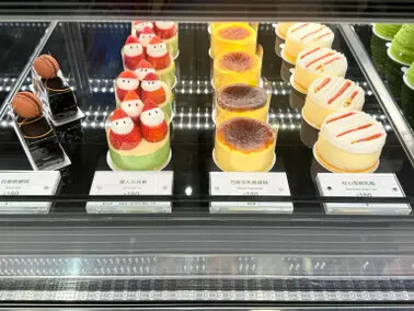 台北市捷運東門站餐廳：8% ice CAFÉ 永康公園店。結合了藝術、生活、公益的經營理念。聽著現場演奏享用著午餐