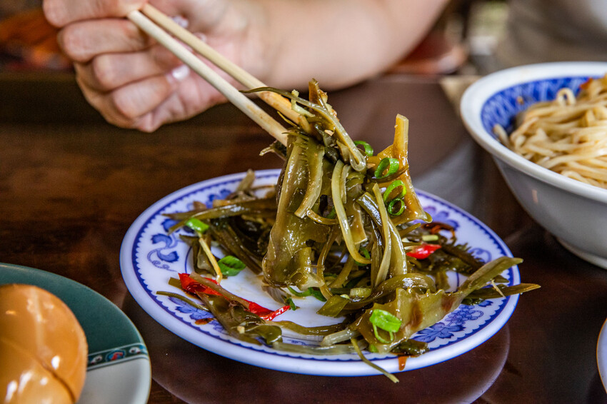 宜蘭縣宜蘭市品客牛肉麵｜網路幾乎無資料！湯鮮肉大塊還很便宜，藏身住宅區低調牛肉麵